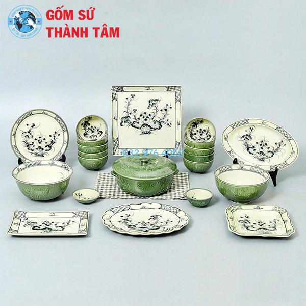 Bát đĩa men trắng vẽ tay men xanh đa dạng