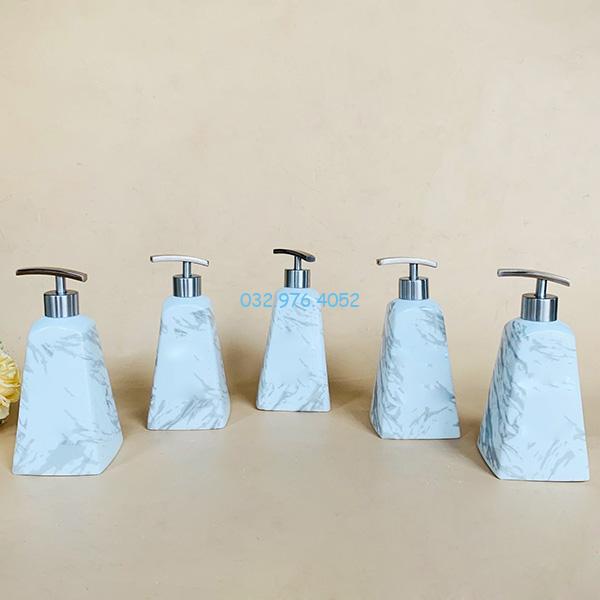Bình đựng sữa tắm dáng bình thang trắng vân đá