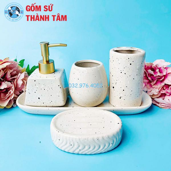 Bình đựng sữa tắm dầu gội 260ml