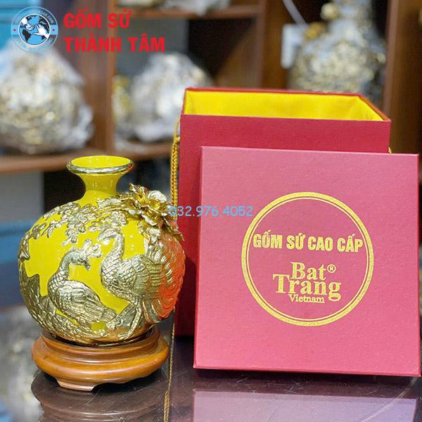 Bình hút lộc mệnh thổ công đào đắp nổi dát vàng