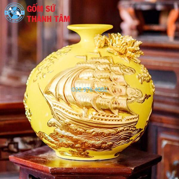 Bình hút lộc mệnh thổ thuận buồm xuôi gió đắp nổi dát vàng