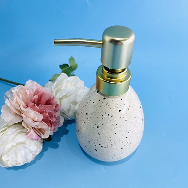 Ứng dụng đa dạng của bình xịt phòng tắm dáng boom