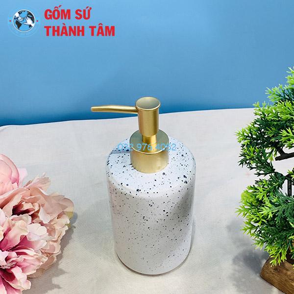 Bình xịt phòng tắm dáng trụ cao