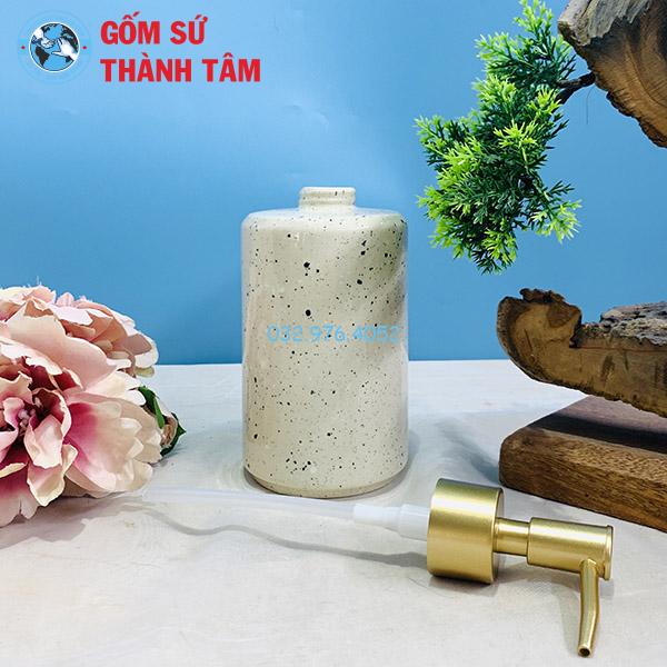 Bình xịt phòng tắm dáng trụ cao