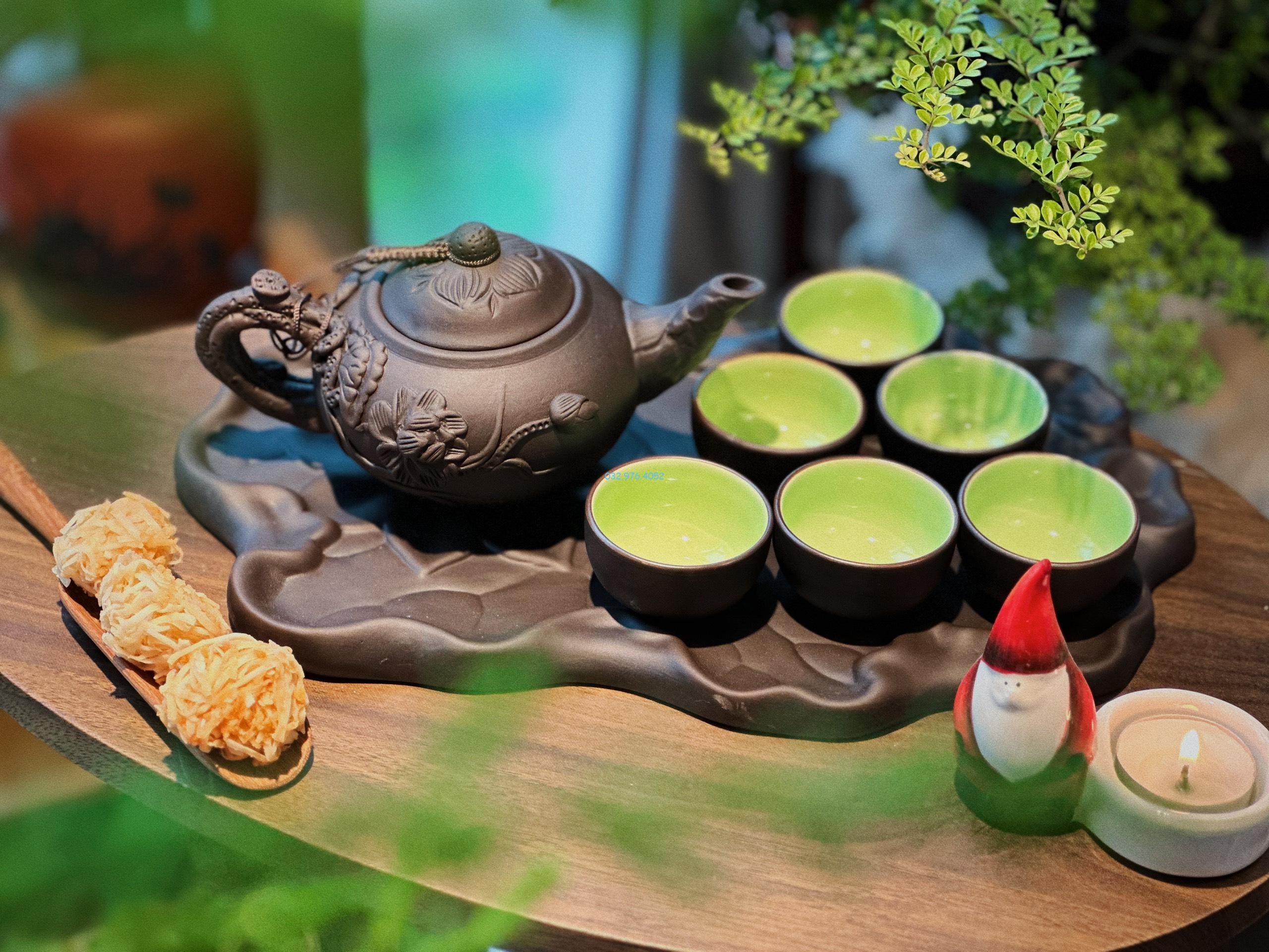 Bộ Ấm Chén Tử Sa Đen Khay Lá Cao Cấp