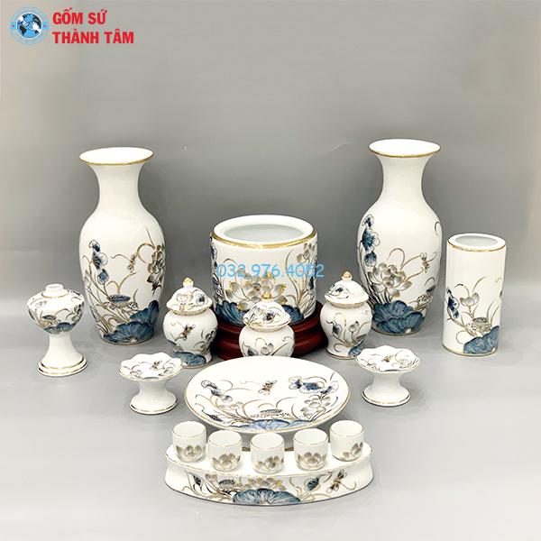 Bộ đồ thờ vẽ vàng treo tường