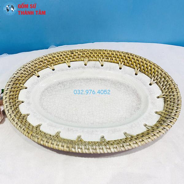 Đĩa sứ viền mây tre đan bầu dục