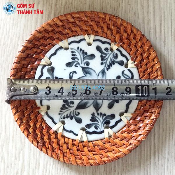 Đĩa sứ viền mây tre đan tròn kê cốc