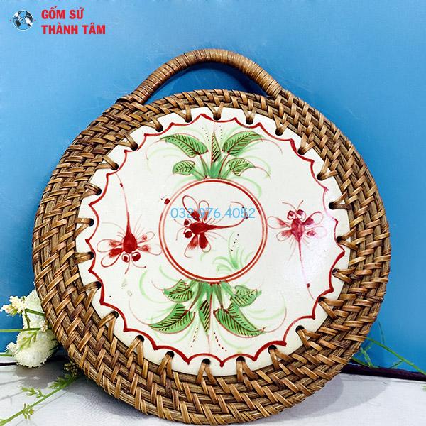 Đĩa sứ viền mây tre đan tròn treo