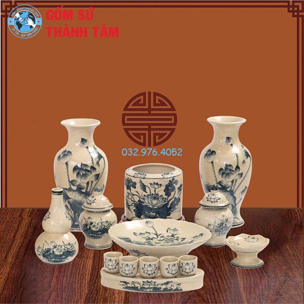 Đồ thờ men rạn tràm cổ tổng thể sen thần tài