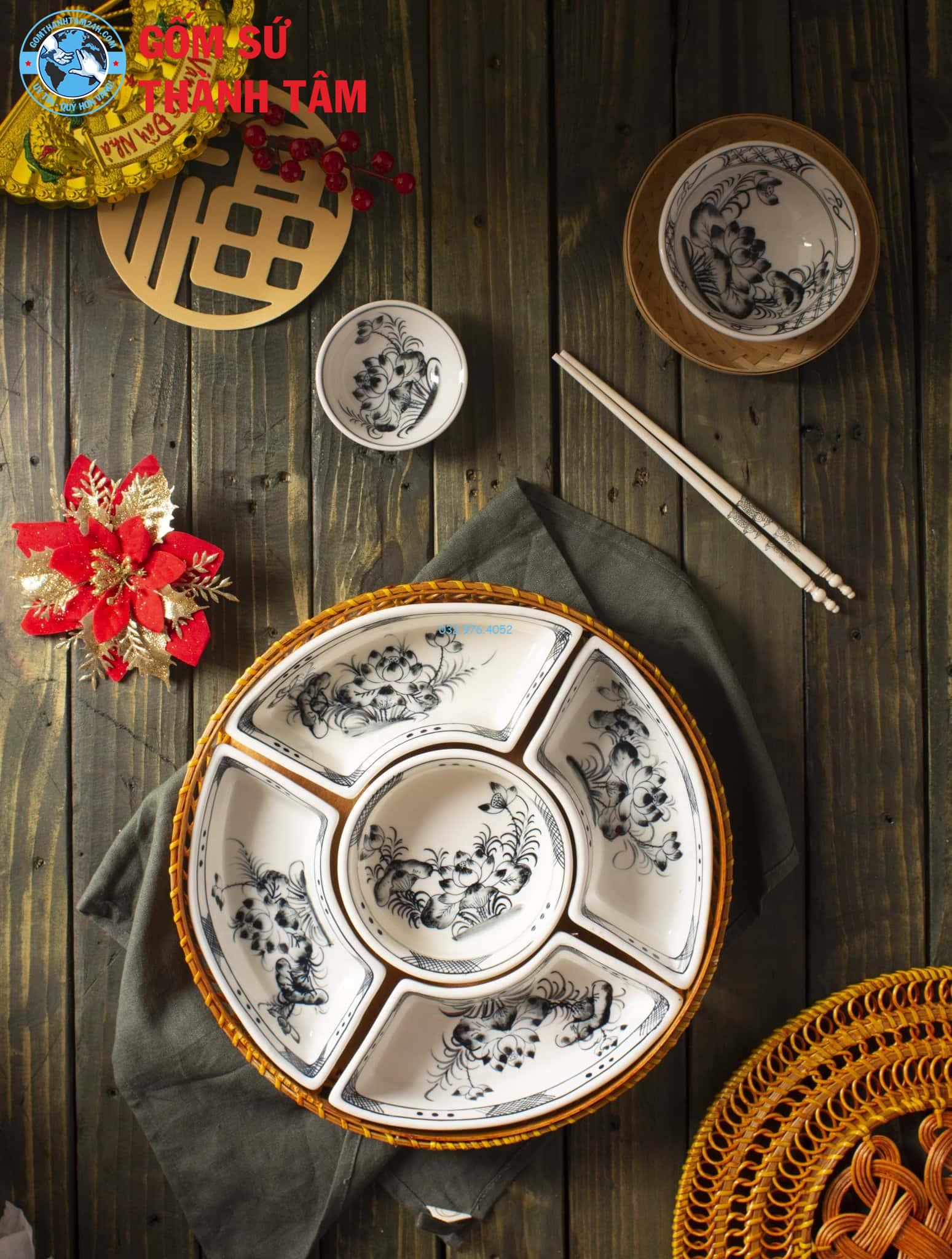 Khay đựng cơm tràm cổ mẫu hoa