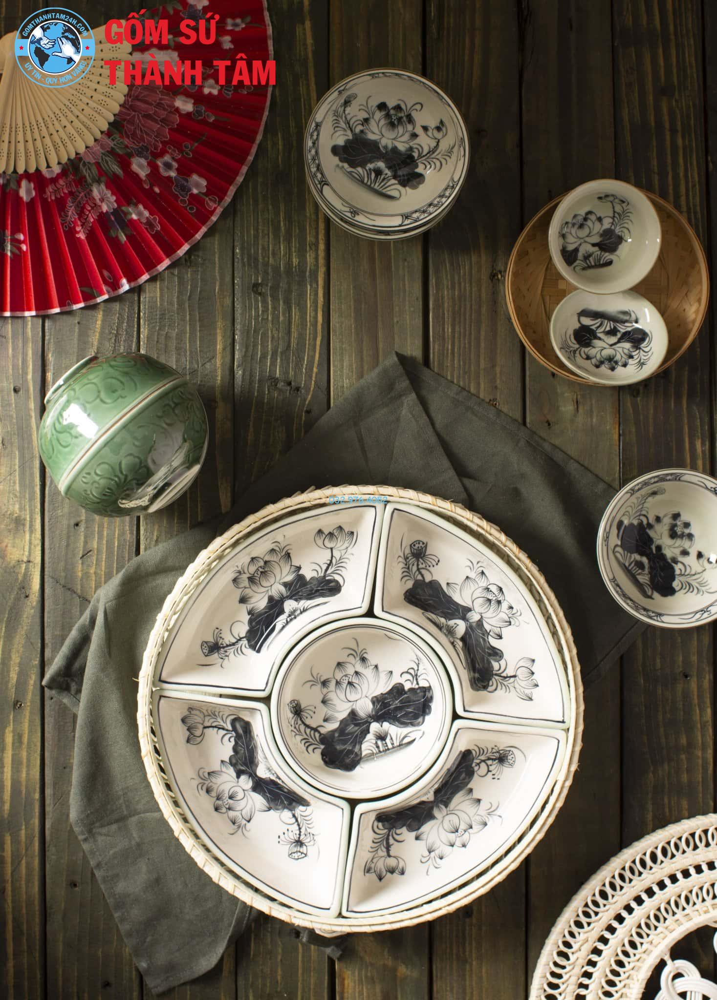 Khay đựng cơm tràm cổ mẫu hoa