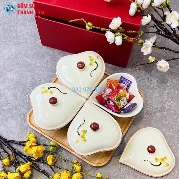 Khay Đựng Đồ Ăn Kiểu Cách | Lá Tim