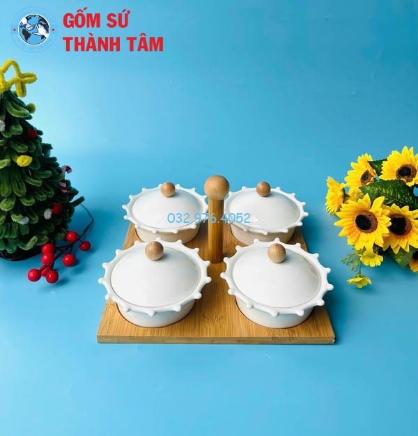 Khay đựng mứt kẹo khay 4 ô