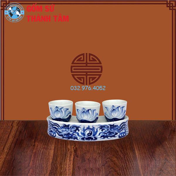 Kỷ Chén Thờ Men Trắng Sen