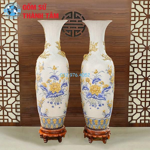Lục bình đắp nổi vinh hoa phú quý
