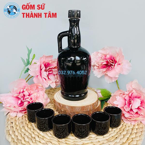 Nậm Rượu Men Dáng Trụ Có Quai Cầm