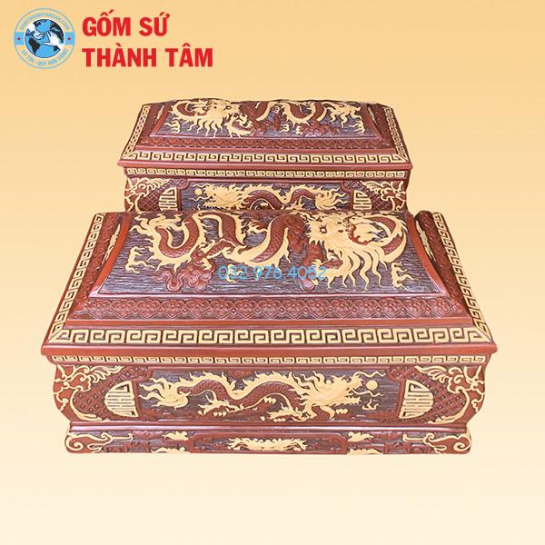 Quách Tiểu Rồng Nâu Khắc Nổi