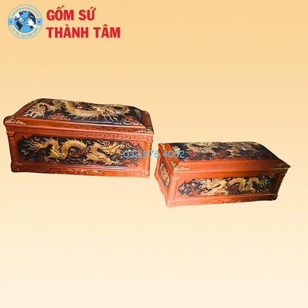 Quách Tiểu Tứ Trụ Khắc Nổi
