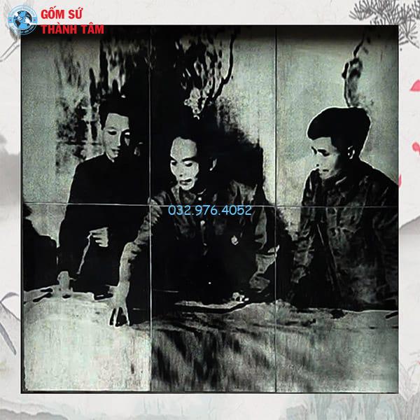 Tranh Gốm Vẽ Trơn Ốp Tường | Thời Chiến