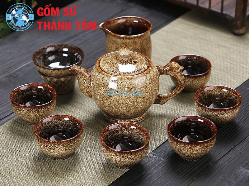 Ấm pha trà là gì? Gợi ý các loại ấm trà nổi tiếng hiện nay
