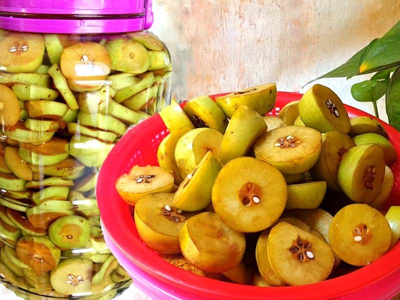 Cách ngâm rượu táo mèo tại nhà đúng chuẩn thơm ngon bổ dưỡng