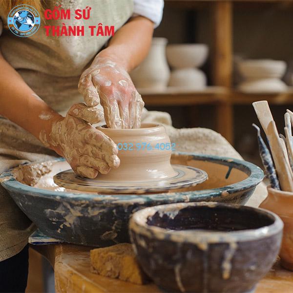 Bí Quyết Chọn Mua Gốm Sứ Thành Tâm Chất Lượng &#8211; Nâng Tầm Không Gian Sống
