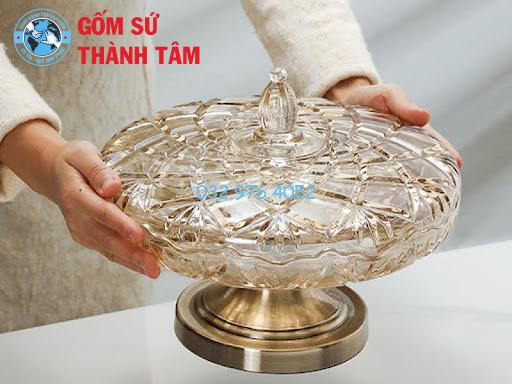 Bí Quyết Chọn Khay Đựng Mứt Tết Bằng Thủy Tinh Đẹp Mắt
