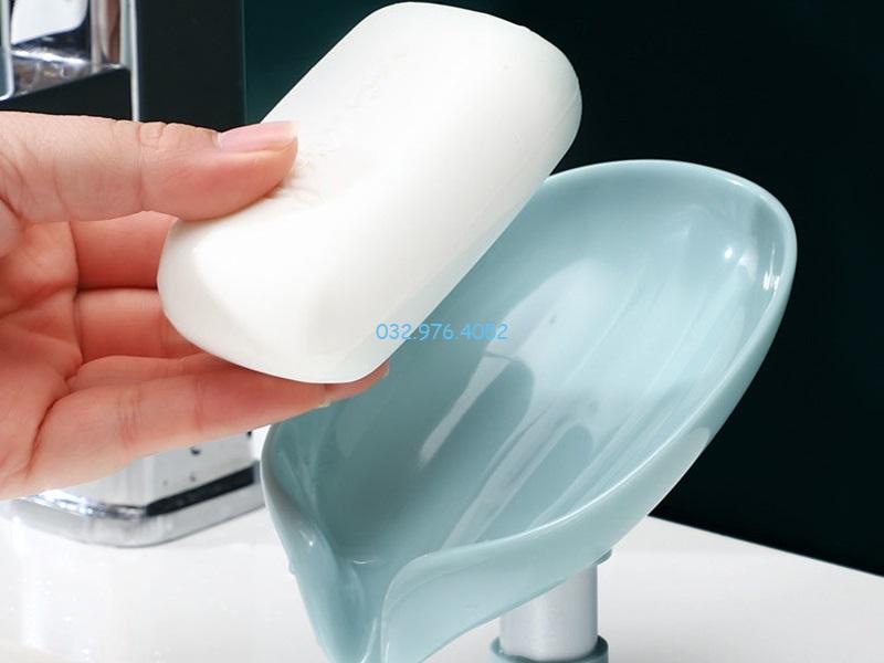 6 Loại Khay Đựng Xà Phòng Phổ Biến Và Cách Lựa Chọn Phù Hợp Cách lựa chọn khay đựng xà phòng theo kích thước của nhà tắm
