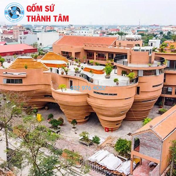 Làng Gốm Bát Tràng Ở Đâu? Địa Điểm Và Giá Thăm Quan