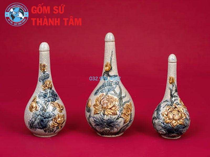 Nậm rượu thờ hoa văn đẹp mắt