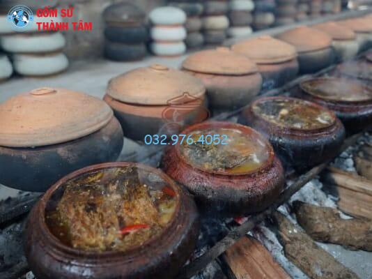 nồi đất kho cá bếp củi